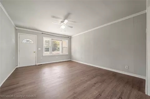 802 Church St, Barling, AR 72923 photo 5