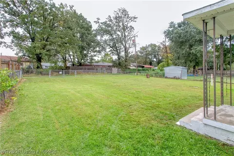 Exterior - 4510 Irene St, Fort Smith, AR 72904 photo 3 of 8