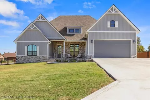 33868 El Dorado Ct, Wister, OK 74966