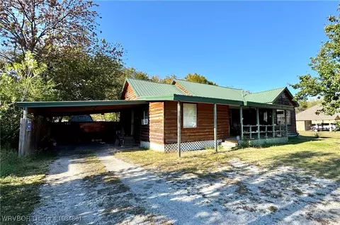 621 Elm St, Sallisaw, OK 74955