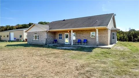 99821 4621 Rd, Sallisaw, OK 74955