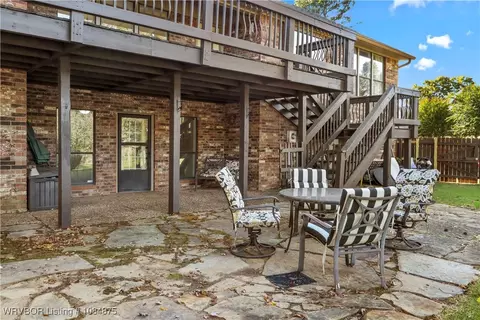 Exterior - 10717 Hunters Point Rd, Fort Smith, AR 72903 photo 11 of 19