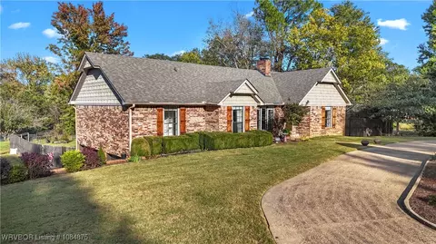 Exterior - 10717 Hunters Point Rd, Fort Smith, AR 72903 photo 16 of 19