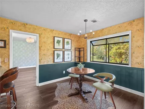 Dining - 10717 Hunters Point Rd, Fort Smith, AR 72903 photo 1 of 2