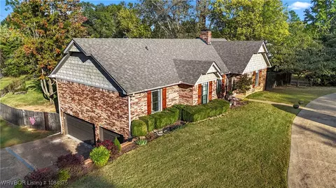 Exterior - 10717 Hunters Point Rd, Fort Smith, AR 72903 photo 14 of 19