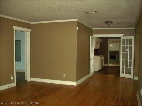 Living - 2100 S N St, Fort Smith, AR 72901 photo 3 of 7