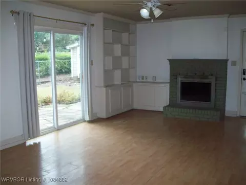 Living - 2100 S N St, Fort Smith, AR 72901 photo 4 of 7