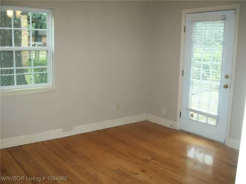 Bedroom - 2100 S N St, Fort Smith, AR 72901 photo 1 of 5
