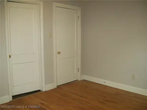 Bedroom - 2100 S N St, Fort Smith, AR 72901 photo 2 of 5