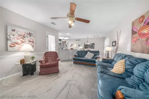 Living - 8708 Skypark Dr, Fort Smith, AR 72903 photo 3 of 5