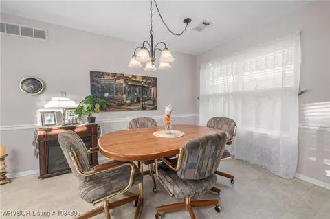 Dining - 8708 Skypark Dr, Fort Smith, AR 72903 photo 4 of 4