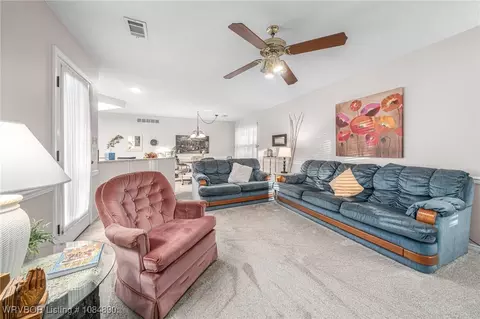 Living - 8708 Skypark Dr, Fort Smith, AR 72903 photo 5 of 5