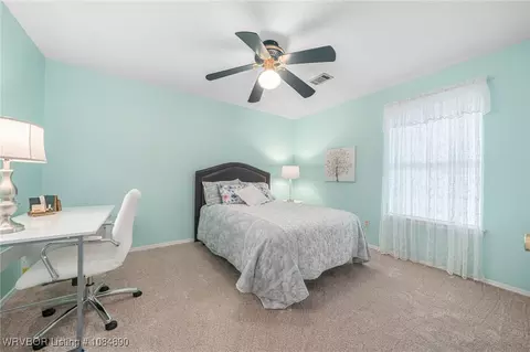 Bedroom - 8708 Skypark Dr, Fort Smith, AR 72903 photo 4 of 6