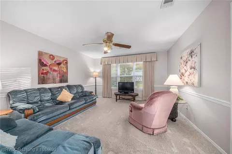 Living - 8708 Skypark Dr, Fort Smith, AR 72903 photo 4 of 5