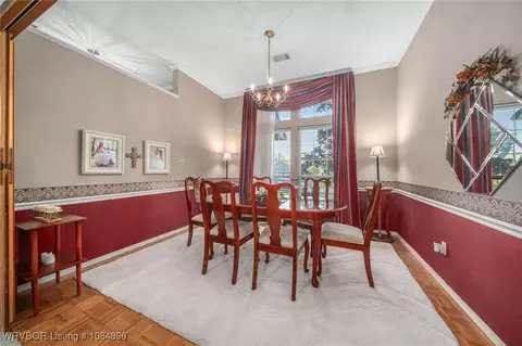 Dining - 8708 Skypark Dr, Fort Smith, AR 72903 photo 2 of 4