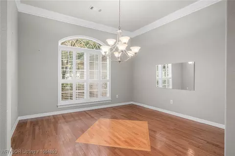 Living - 6520 Southfield Dr, Fort Smith, AR 72916 photo 6 of 7