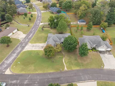 View/Area - 6520 Southfield Dr, Fort Smith, AR 72916 photo 1 of 6
