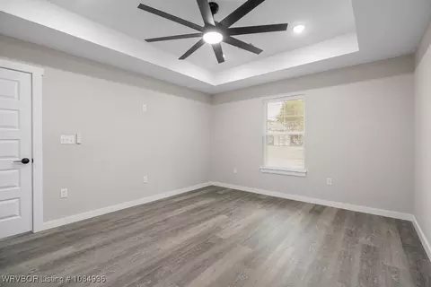 Bedroom - 1005 N 16th St, Fort Smith, AR 72901 photo 2 of 6