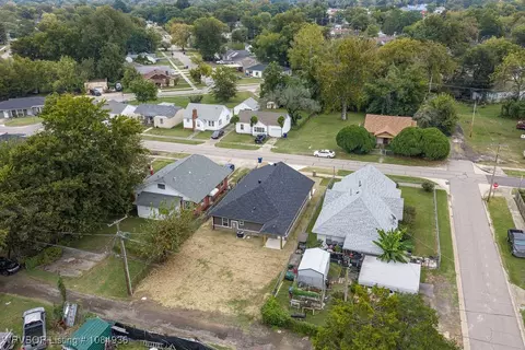 View/Area - 1005 N 16th St, Fort Smith, AR 72901 photo 3 of 11