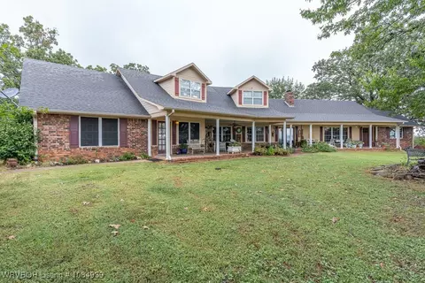 1522 Holt Summit Pl, Van Buren, AR 72956