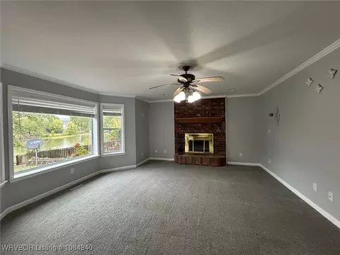 Living - 8813 Canterbury, Fort Smith, AR 72903 photo 3 of 5