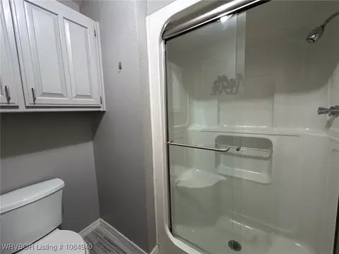Bath - 8813 Canterbury, Fort Smith, AR 72903 photo 7 of 7