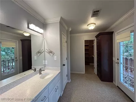 Bath - 8813 Canterbury, Fort Smith, AR 72903 photo 4 of 7