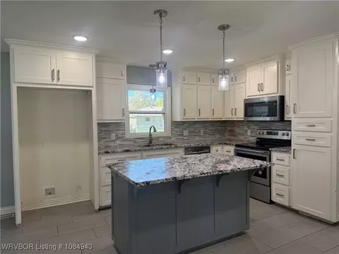 Kitchen - 2920 S 33rd St, Fort Smith, AR 72901 photo 1 of 1