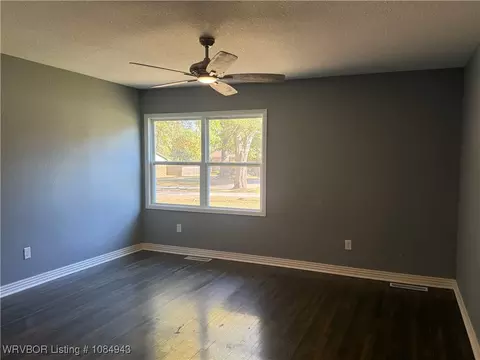 Living - 2920 S 33rd St, Fort Smith, AR 72901 photo 7 of 7