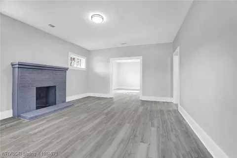 Living - 622 S 18th St, Fort Smith, AR 72901 photo 1 of 6