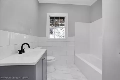 Bath - 622 S 18th St, Fort Smith, AR 72901 photo 1 of 2
