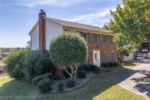 Exterior - 7800 Williamsburg Rd, Fort Smith, AR 72903 photo 5 of 10