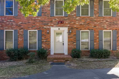 7800 Williamsburg Rd, Fort Smith, AR 72903