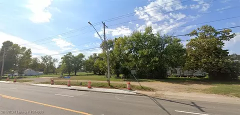 1109 Fort St, Barling, AR 72923