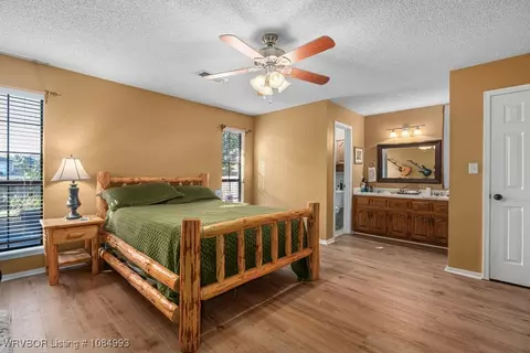Bedroom - 1508 Princeton Dr, Fort Smith, AR 72908 photo 2 of 2