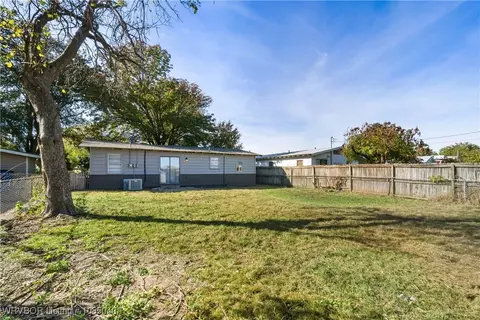 Exterior - 6117 S 10th, Fort Smith, AR 72908 photo 4 of 4