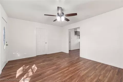 Living - 6117 S 10th, Fort Smith, AR 72908 photo 2 of 3