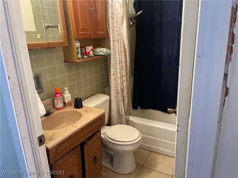 Bath - 4701 Arlington Ave, Fort Smith, AR 72904 photo 1 of 2