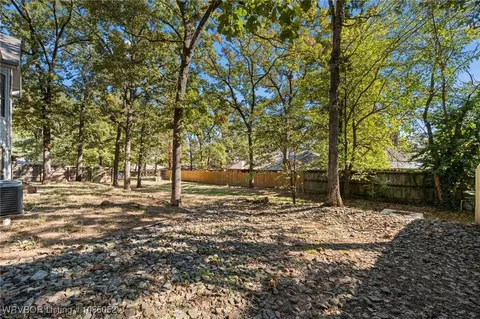 Exterior - 5616 Hardscrabble Way, Fort Smith, AR 72903 photo 9 of 18