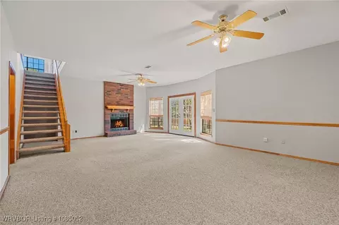 Living - 5616 Hardscrabble Way, Fort Smith, AR 72903 photo 4 of 6