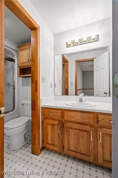 Bath - 5616 Hardscrabble Way, Fort Smith, AR 72903 photo 4 of 4