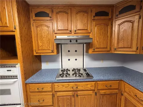 Kitchen - 402 Durham, Pocola, OK 74902 photo 7 of 8