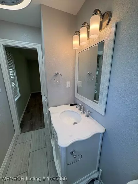 Bath - 402 Durham, Pocola, OK 74902 photo 6 of 6
