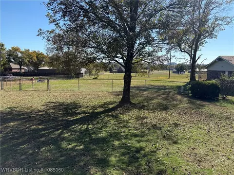 Exterior - 402 Durham, Pocola, OK 74902 photo 2 of 15