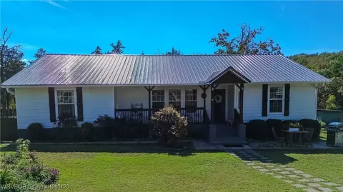 4307 Webber Creek Rd, Van Buren, AR 72956