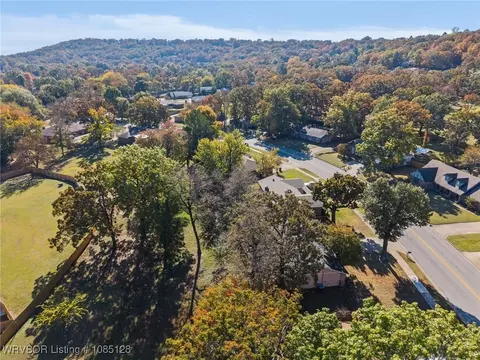 View/Area - 3009 Brooken Hill Dr, Fort Smith, AR 72908 photo 5 of 6