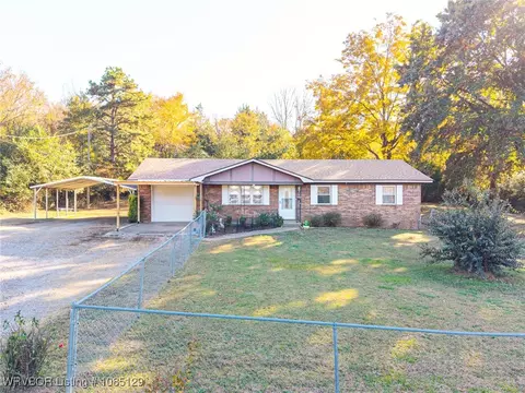 2319 Old Uniontown Rd, Van Buren, AR 72956