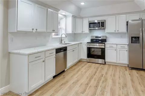 Kitchen - 910 S Adams St, Lavaca, AR 72941 photo 1 of 3
