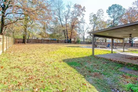 Exterior - 910 S Adams St, Lavaca, AR 72941 photo 9 of 11