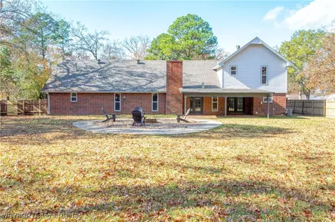 Other - 910 S Adams St, Lavaca, AR 72941 photo 8 of 10